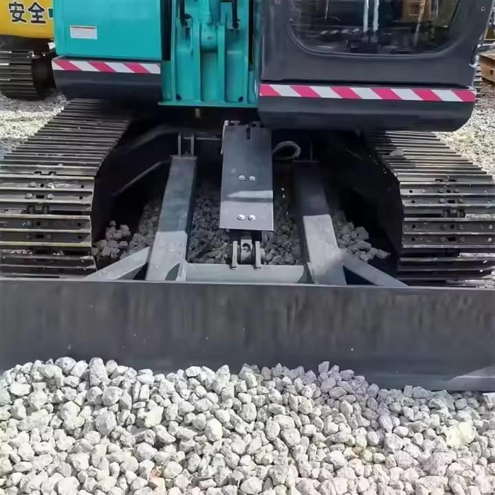 Kobelco SK200 Paletli ekskavatörler