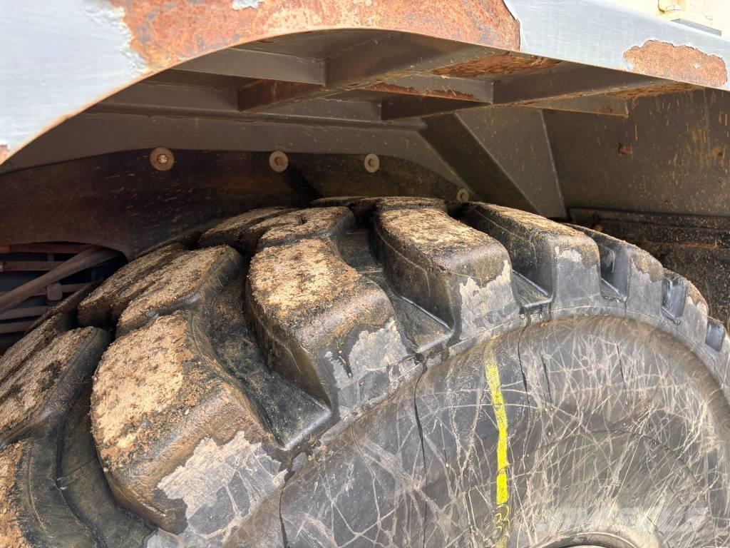 Terex TA 400 Belden kirma kaya kamyonu