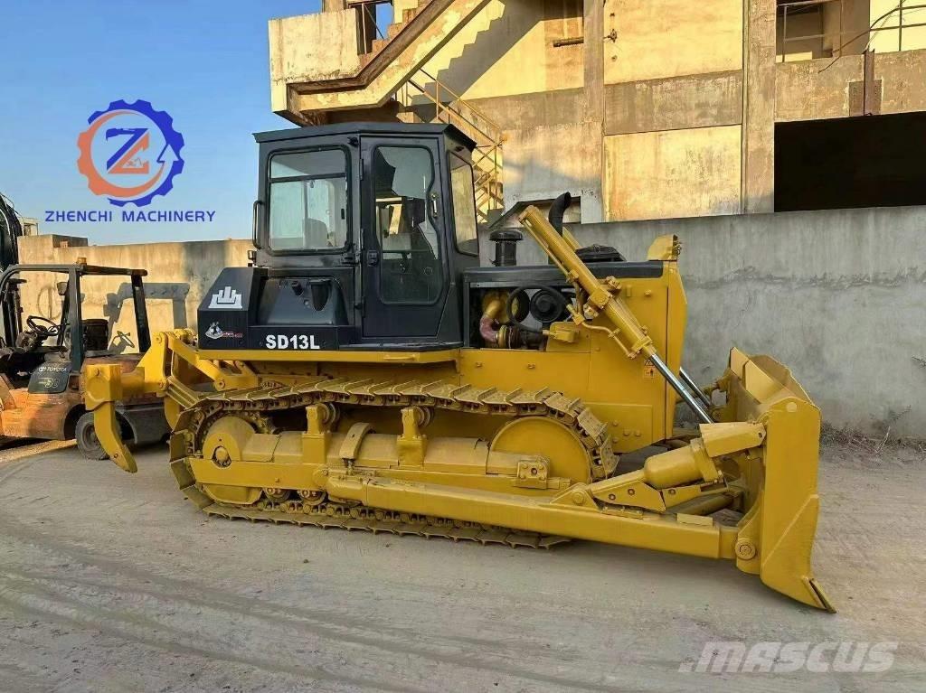 Shantui SD 13 Paletli dozerler
