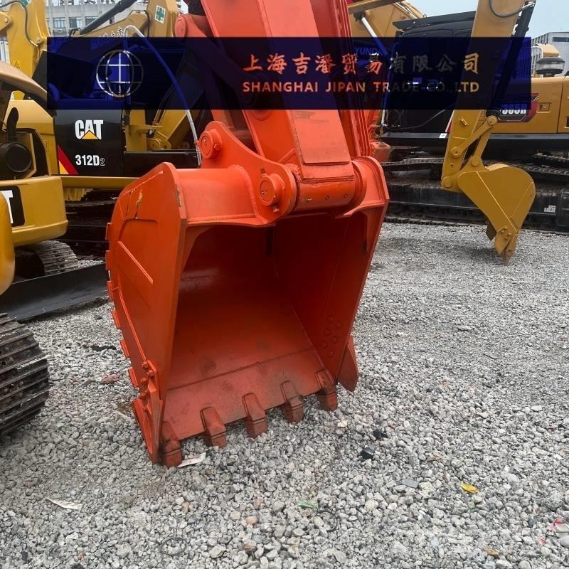 Hitachi ZX 200 Paletli ekskavatörler