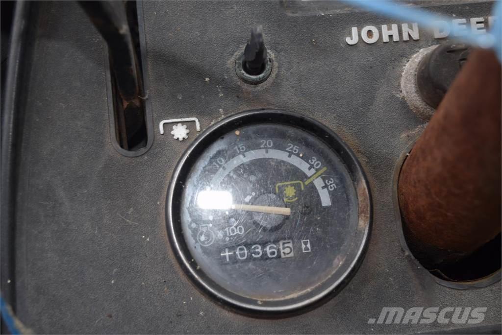 John Deere 755 Traktörler