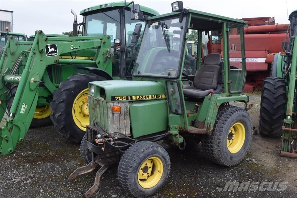 John Deere 755 Traktörler