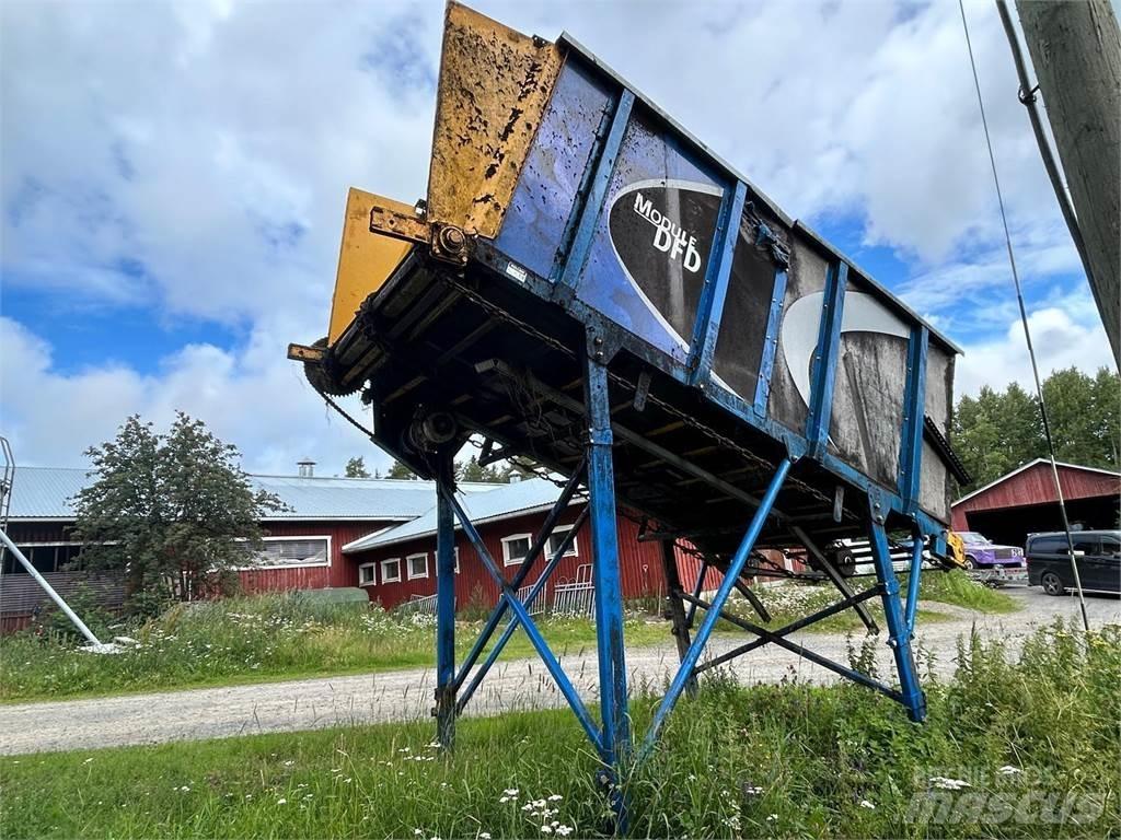Pellon Täyttöpöytä Diger hayvancilik makina ve aksesuarlari