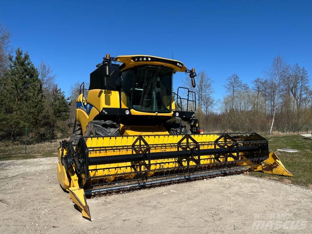 New Holland CX 6.80 Biçerdöverler