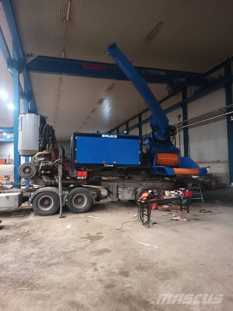 Bruks 1006 ST Ağaç öğütücüler