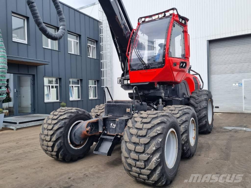 Komatsu 901 Biçerdöverler