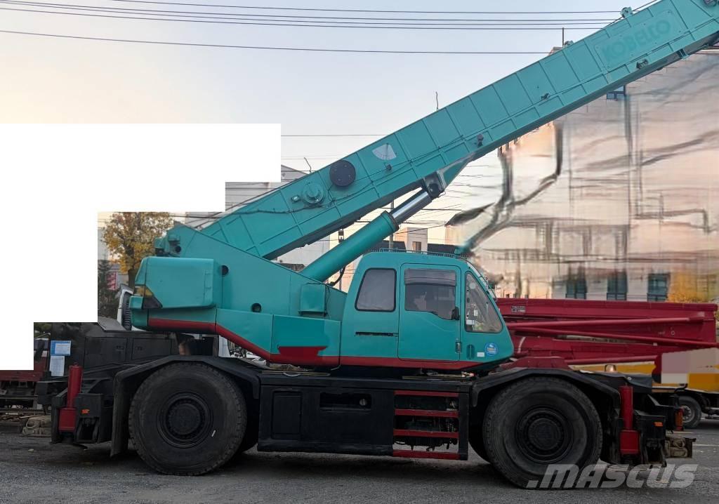 Kobelco RK 450 Arazi Tipi Vinçler (RT)