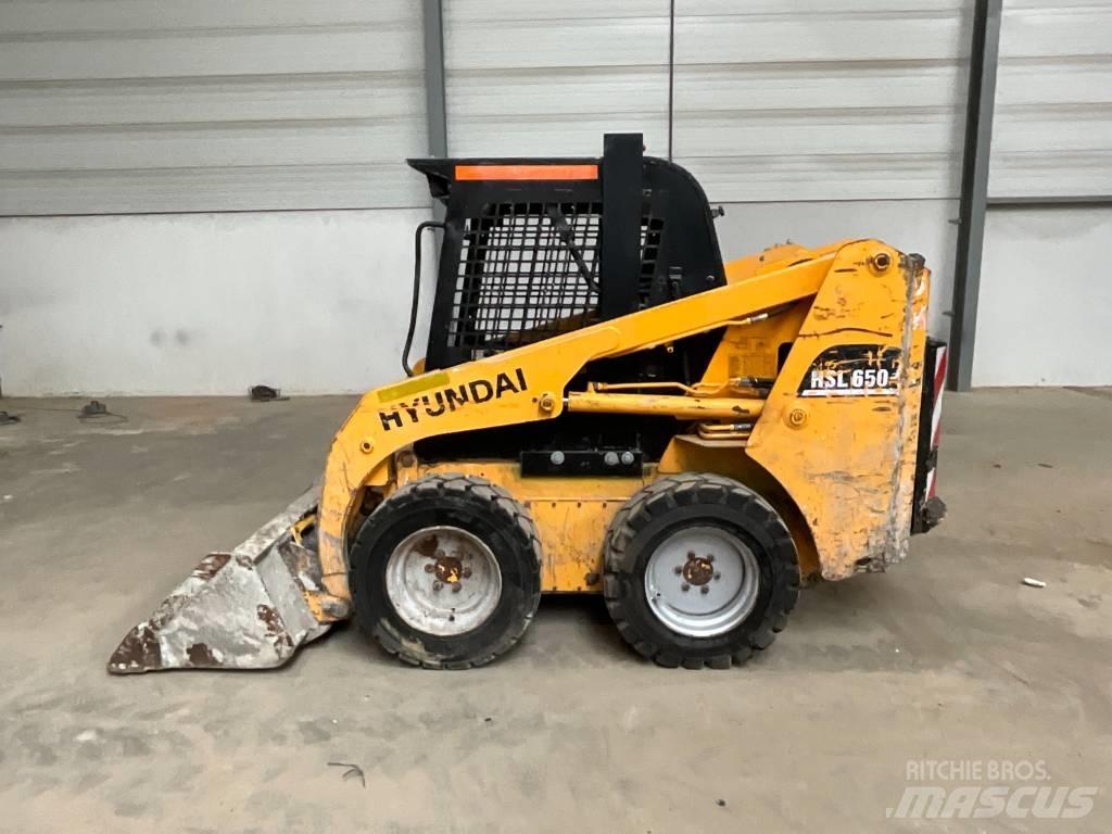 Hyundai HSL 650 Skid steer loderler