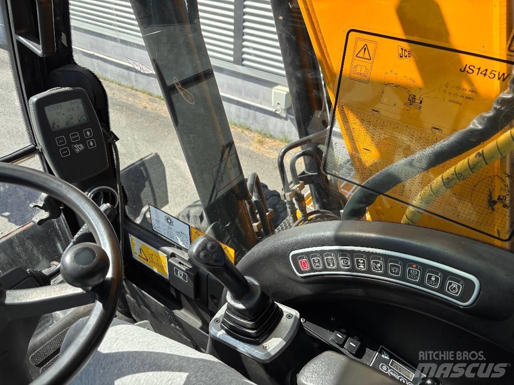 JCB JS 145 W Lastik tekerli ekskavatörler
