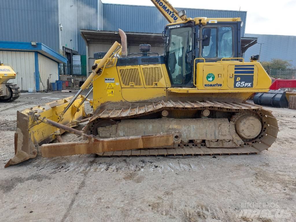 Komatsu D65PX-18 Paletli dozerler