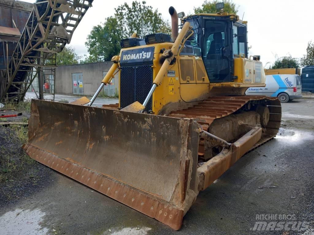Komatsu D65PX-18 Paletli dozerler