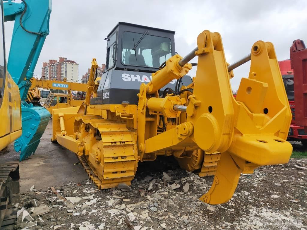Shantui SD 32 Paletli dozerler