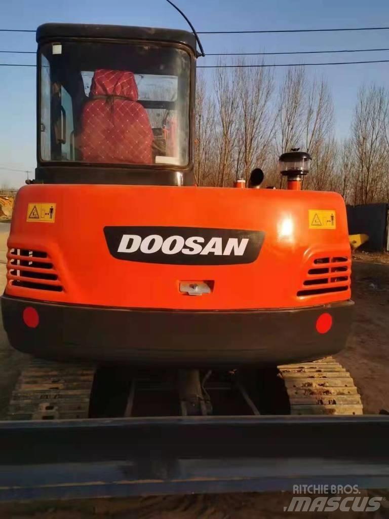 Doosan DH 55 Mini ekskavatörler, 7 tona dek