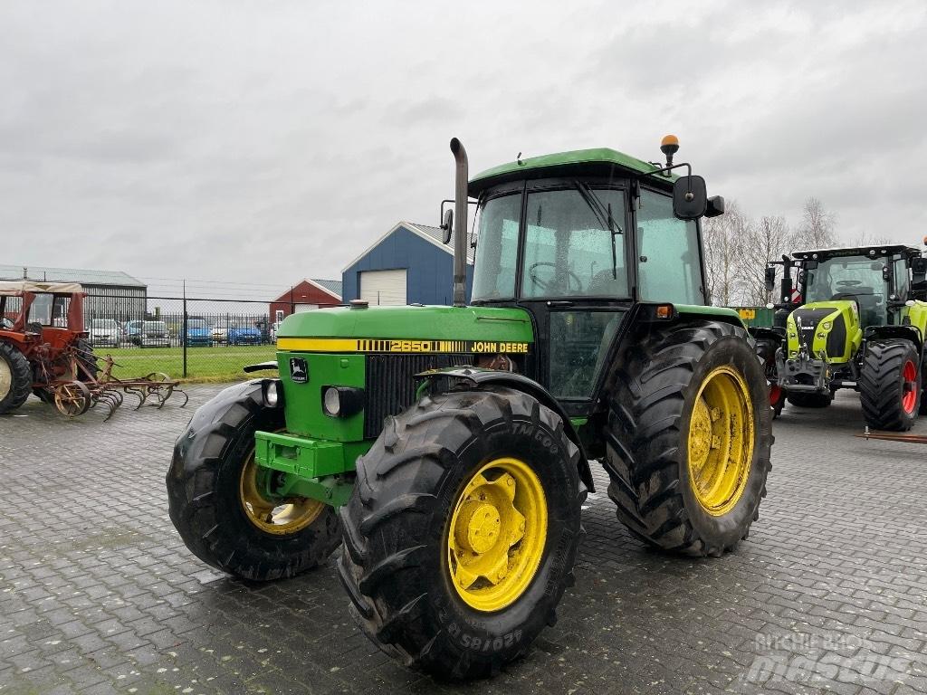 John Deere 2650 Traktörler