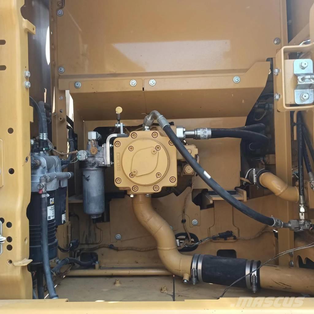 CAT 320 Paletli ekskavatörler
