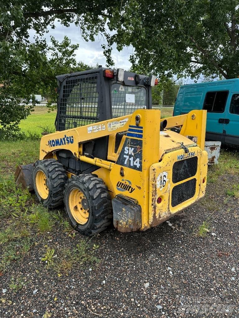 Komatsu SK 714 Skid steer loderler