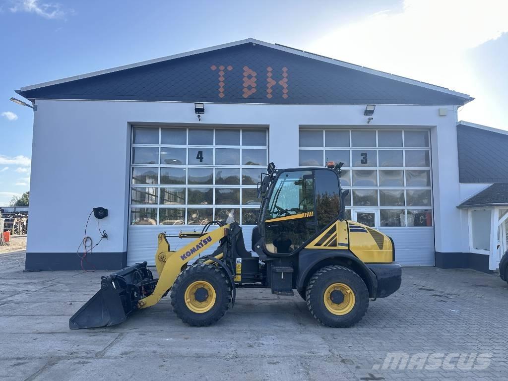 Komatsu WA 80-6 Tekerlekli yükleyiciler