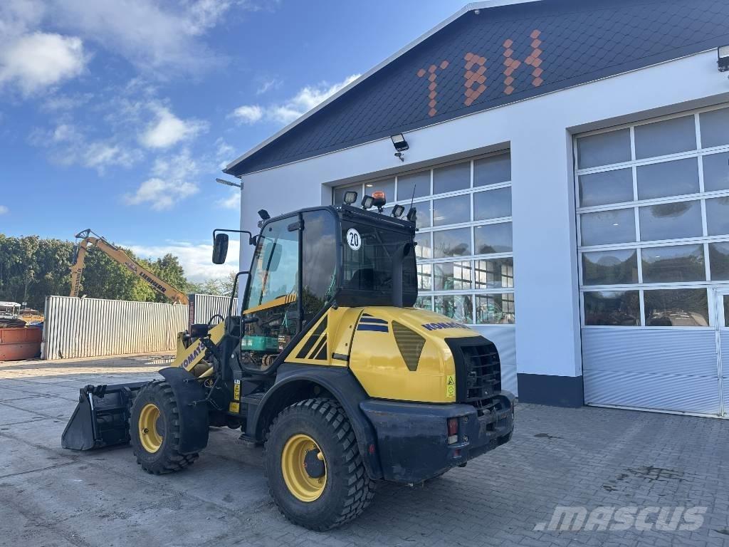 Komatsu WA 80-6 Tekerlekli yükleyiciler