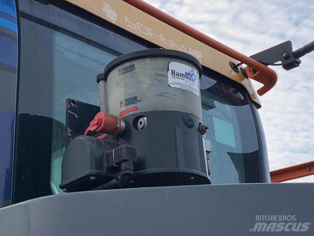 Volvo ECR145EL Paletli ekskavatörler