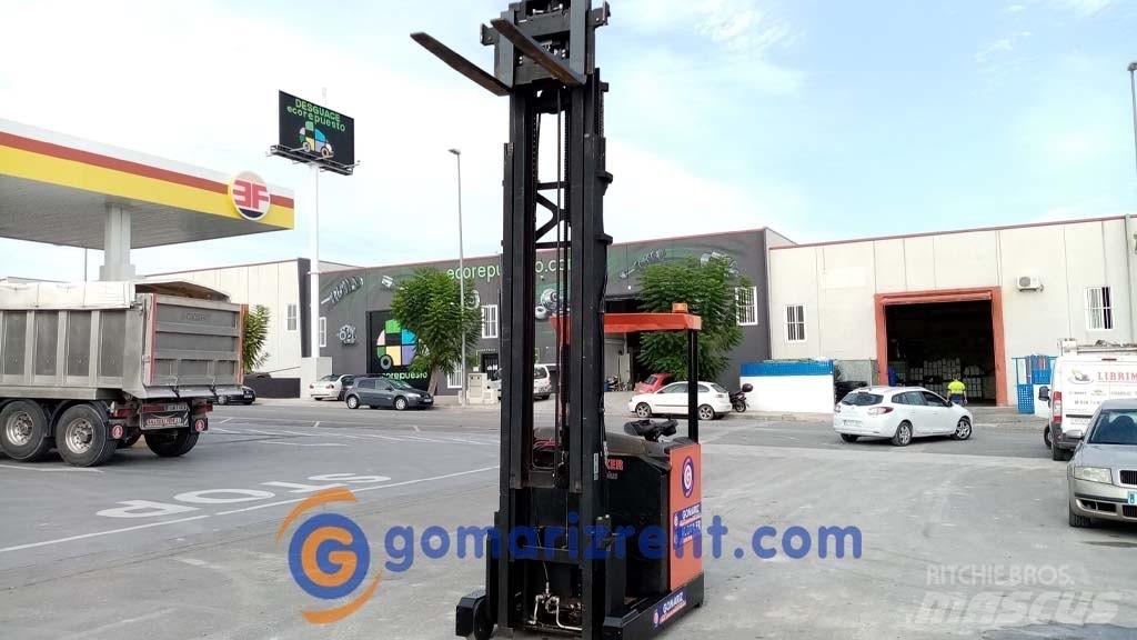 Toyota 7 FB RE 16 N Reach truck - depo içi istif araçları