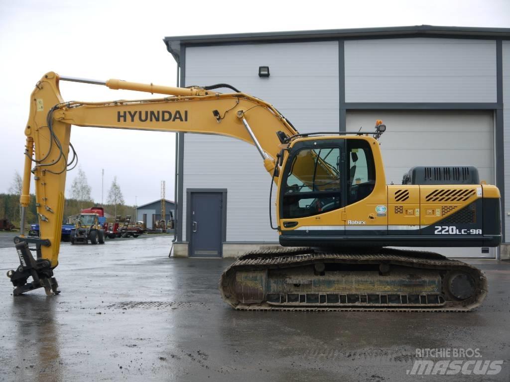 Hyundai R 220 LC-9A Paletli ekskavatörler