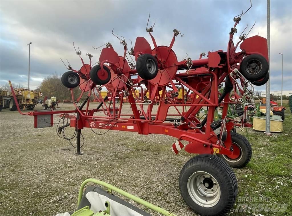 Lely Lotus 1020 S Kombine tirmiklar