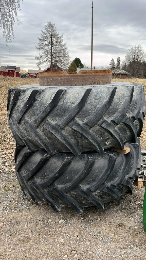 John Deere 4850 Traktörler