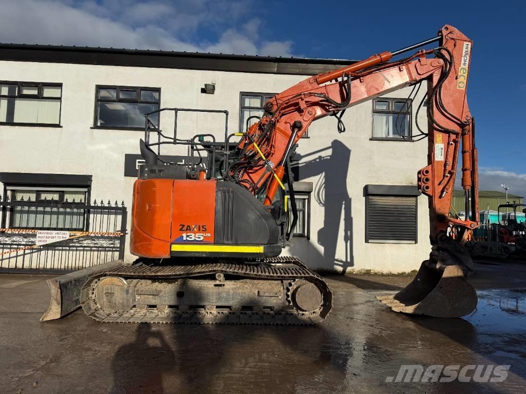 Hitachi ZX 135 US-6 Paletli ekskavatörler