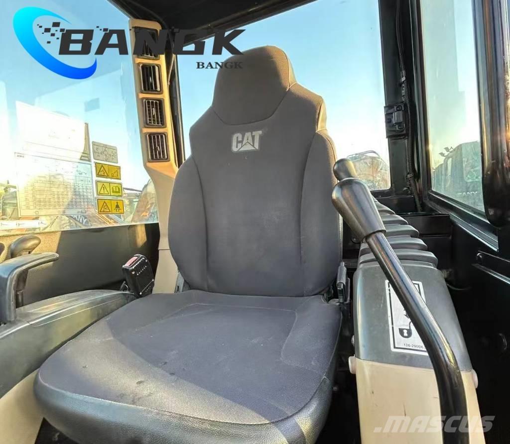 CAT 306e2 Paletli ekskavatörler