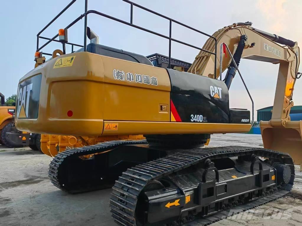 CAT 340 D L Paletli ekskavatörler