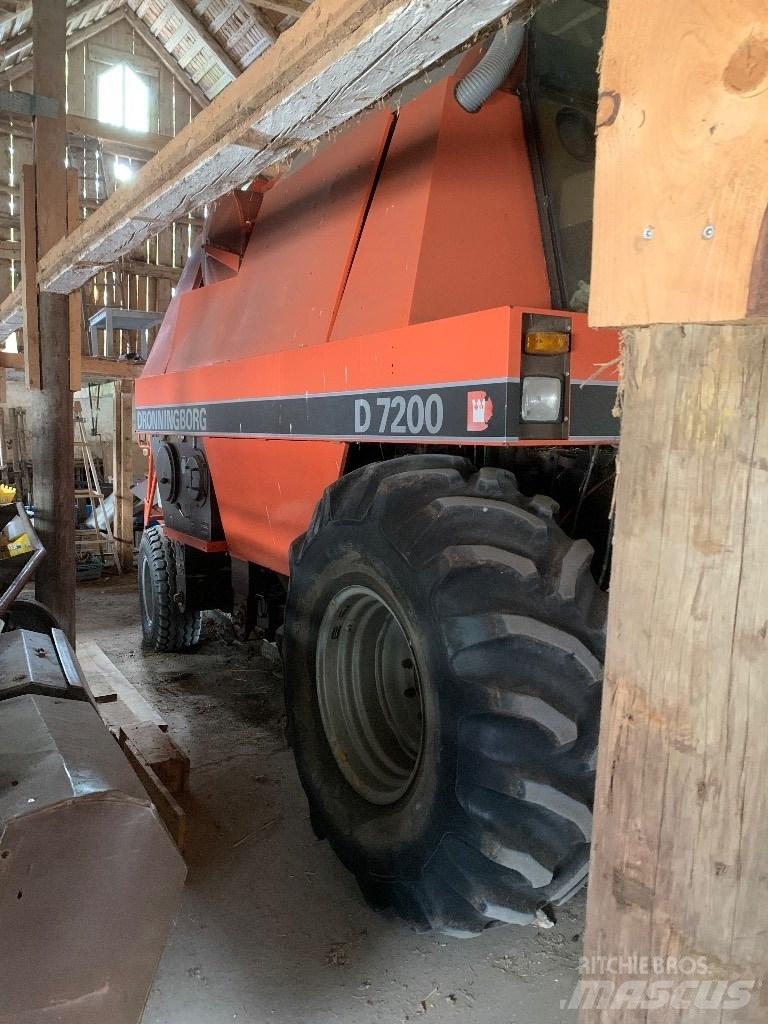 Dronningborg 7200 Biçerdöverler