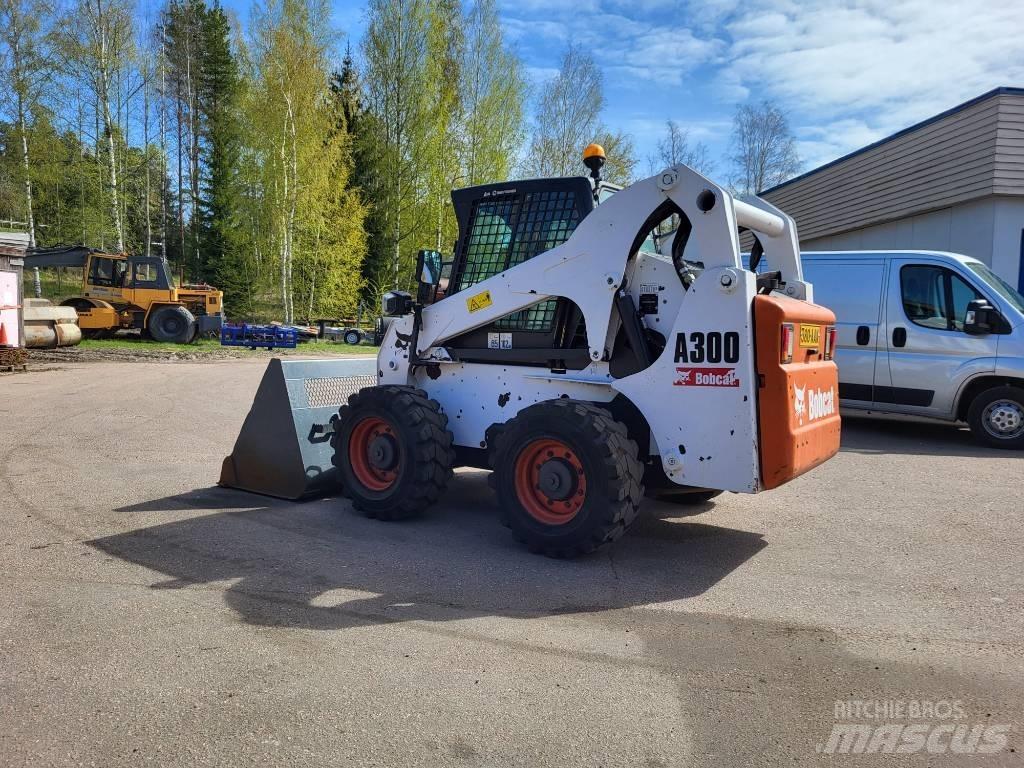 Bobcat A 300 Skid steer loderler