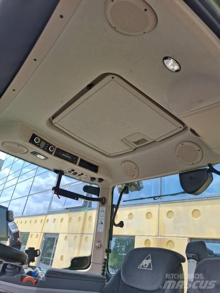 Fendt 724 Profi Plus Traktörler