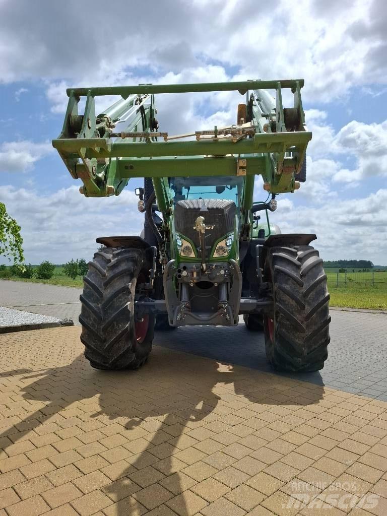 Fendt 724 Profi Plus Traktörler