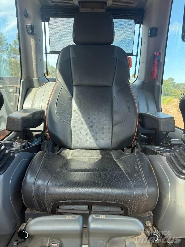 Doosan DX 235 LCR Paletli ekskavatörler