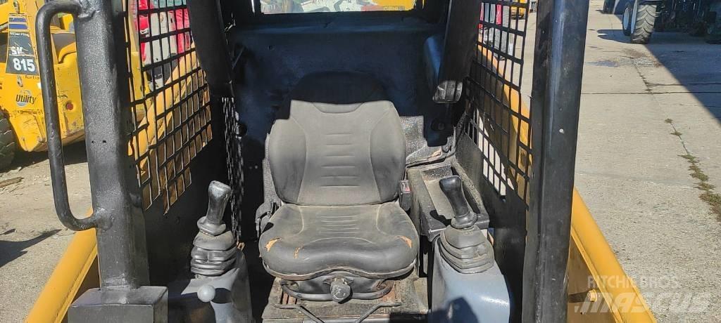 CAT 216 Skid steer loderler