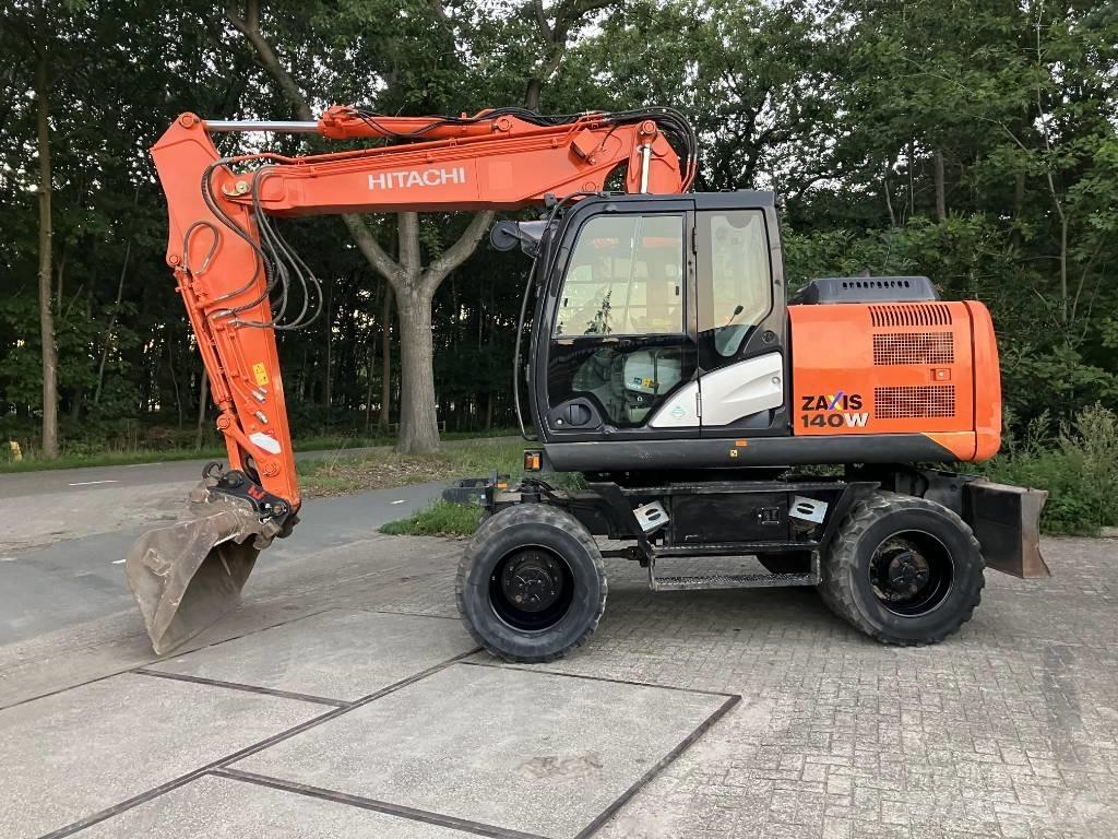 Hitachi ZX140-5B Lastik tekerli ekskavatörler