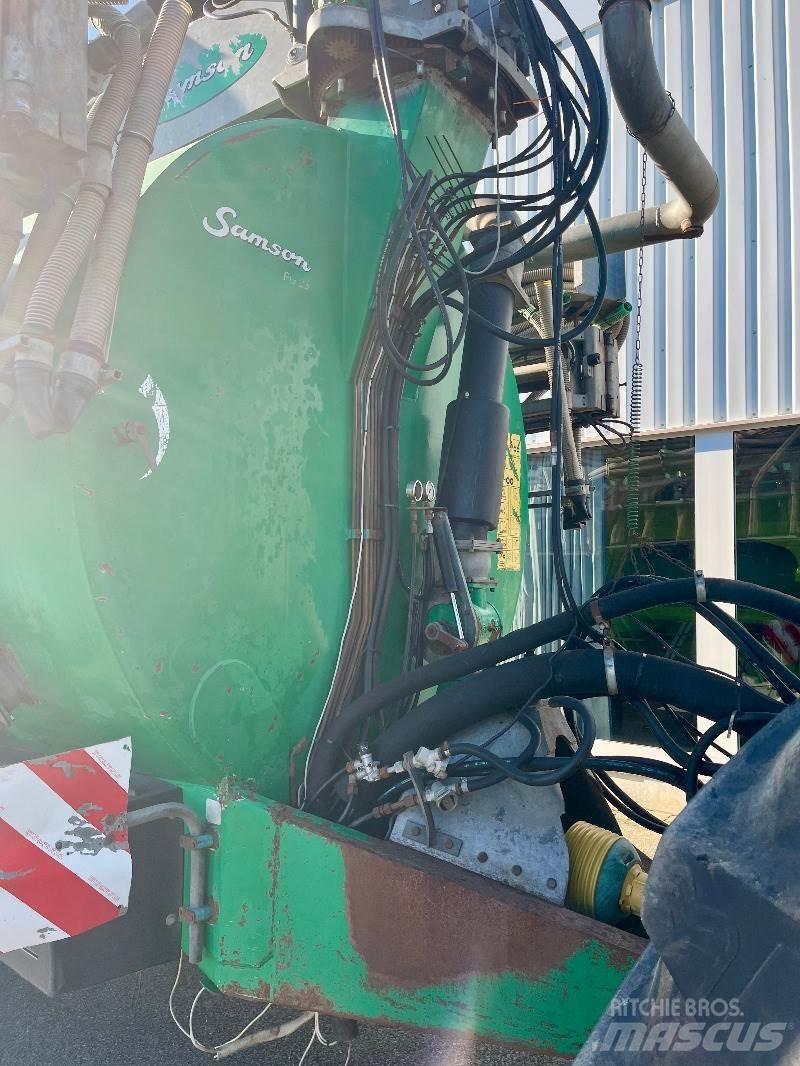 Samson PG 25 Sivi gübre ve ilaç tankerleri