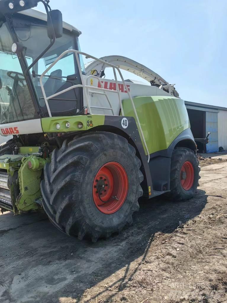 CLAAS Jaguar 960 4WD Kendi yürür silaj makinalari