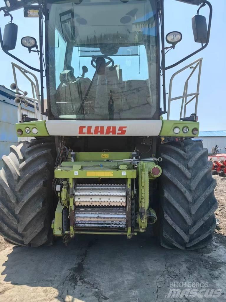 CLAAS Jaguar 960 4WD Kendi yürür silaj makinalari
