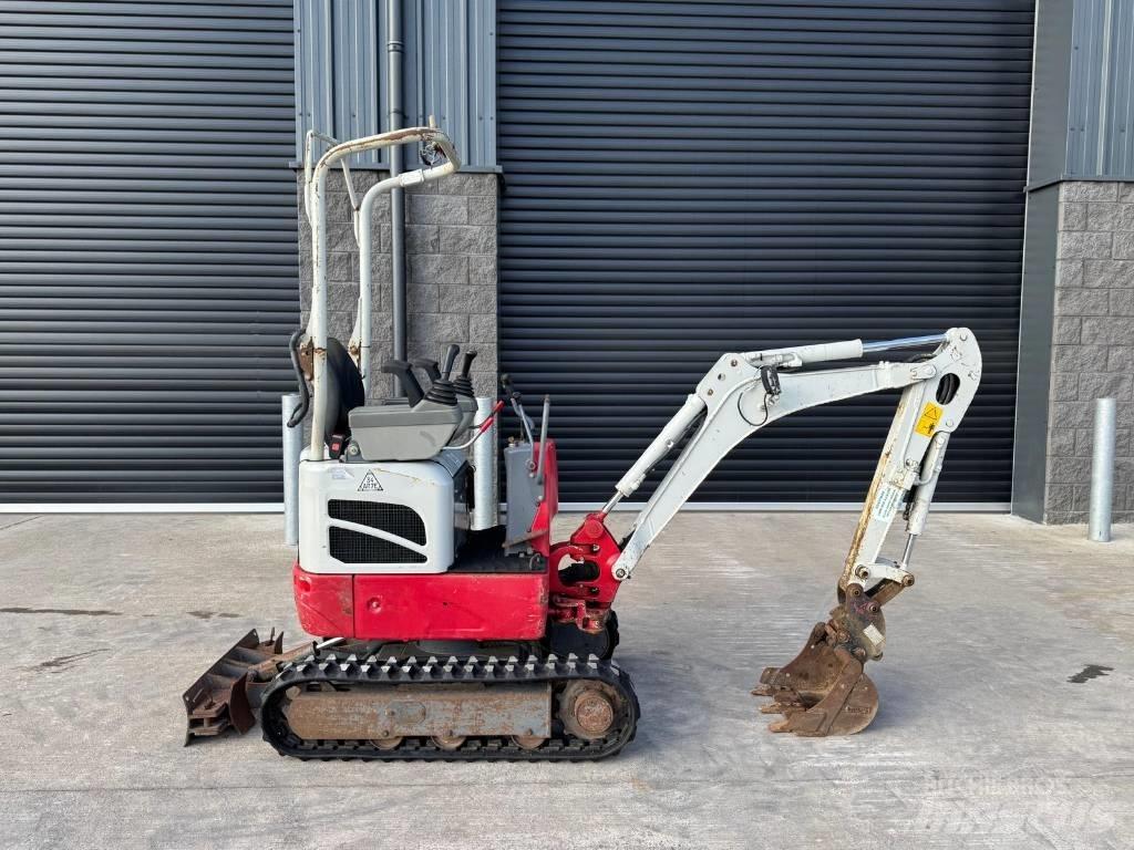 Takeuchi TB 210 R Mini ekskavatörler, 7 tona dek