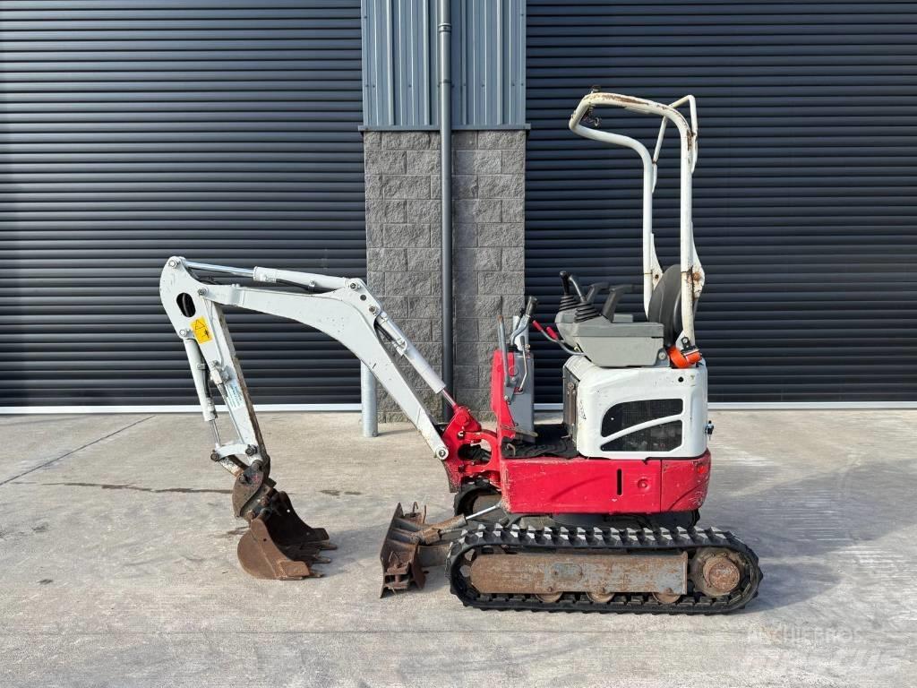 Takeuchi TB 210 R Mini ekskavatörler, 7 tona dek
