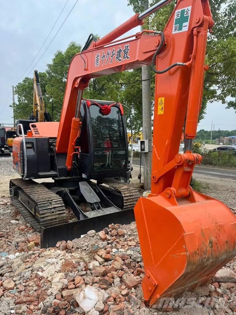 Hitachi ZX70 Midi ekskavatörler 7 - 12 t
