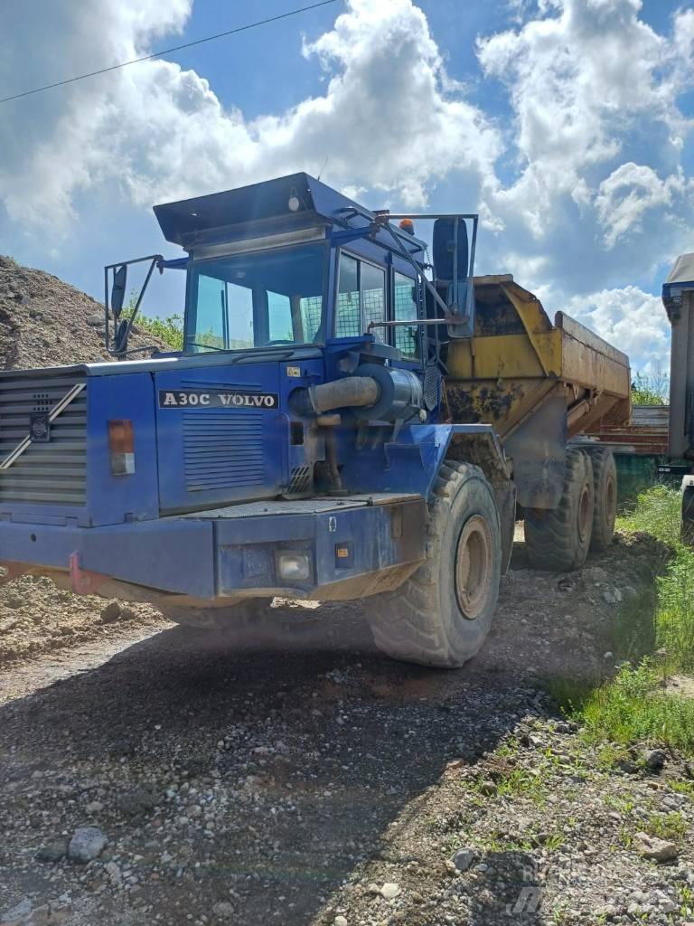 Volvo A30C Belden kirma kaya kamyonu