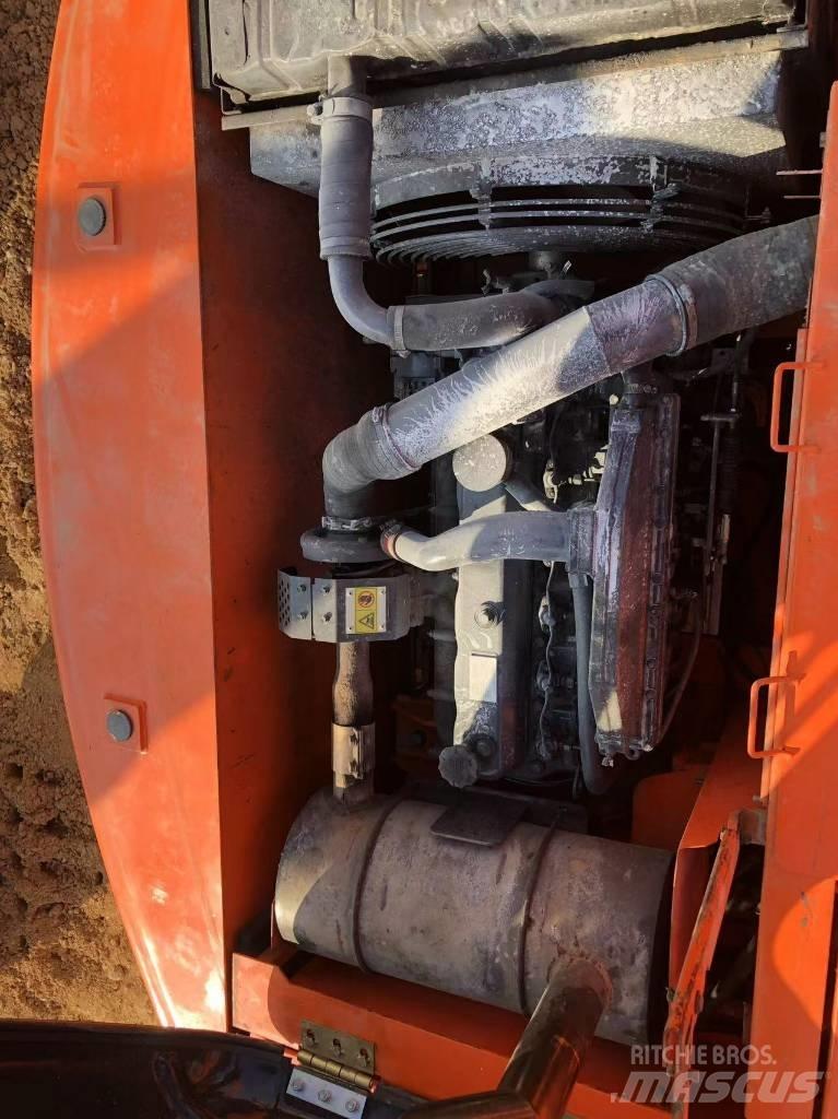 Doosan 220-7 Paletli ekskavatörler