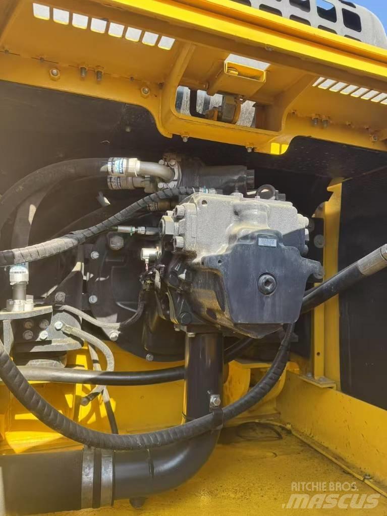Komatsu PC 350-7 Paletli ekskavatörler