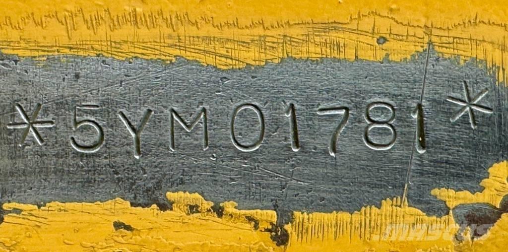 CAT 330 L Paletli ekskavatörler