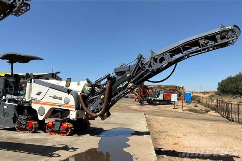 Wirtgen W100 Diger kamyonlar