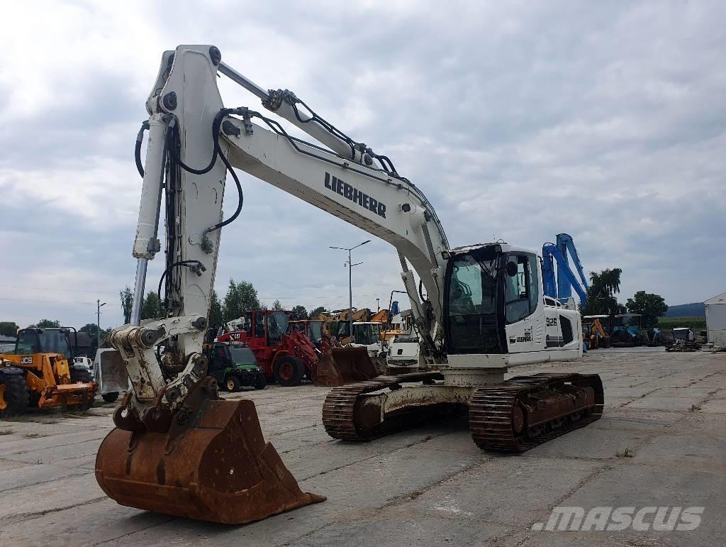 Liebherr R 926 LC Paletli ekskavatörler