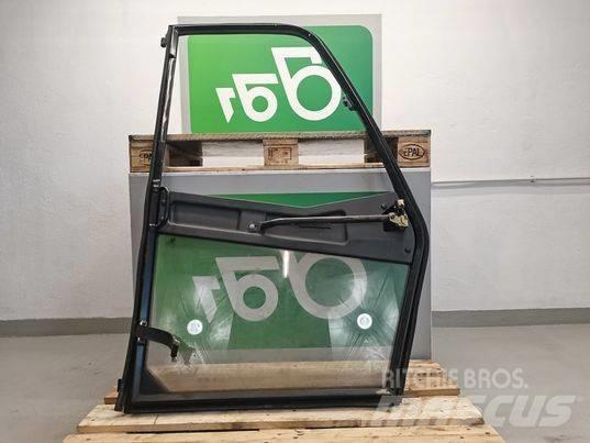JLG 4017PS door Kabin